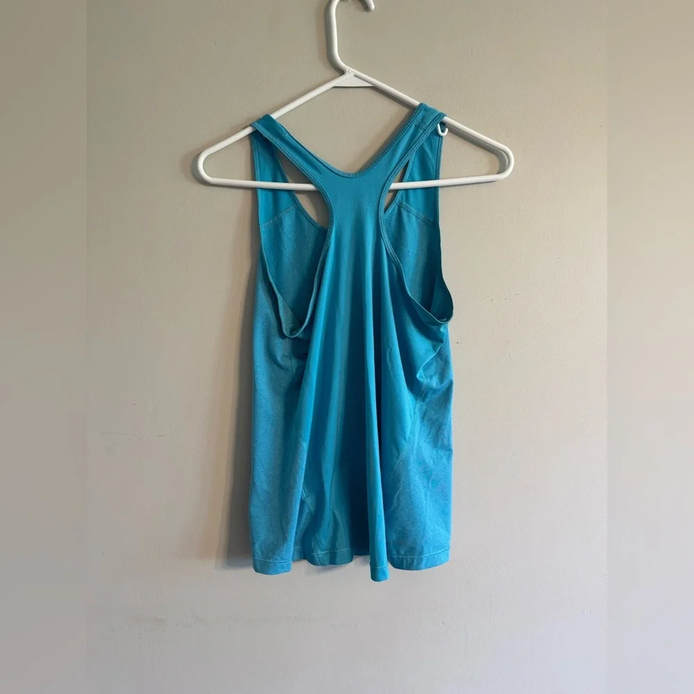 Nike Blue Fitted Tank Top - Picture 4 of 4